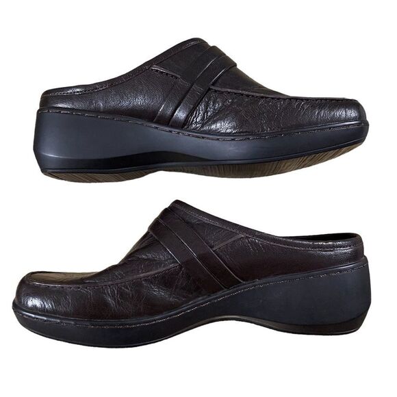 Easy Spirit ~ Brown Esdetrick Leather Clogs ~ Size 7 - Picture 4 of 8